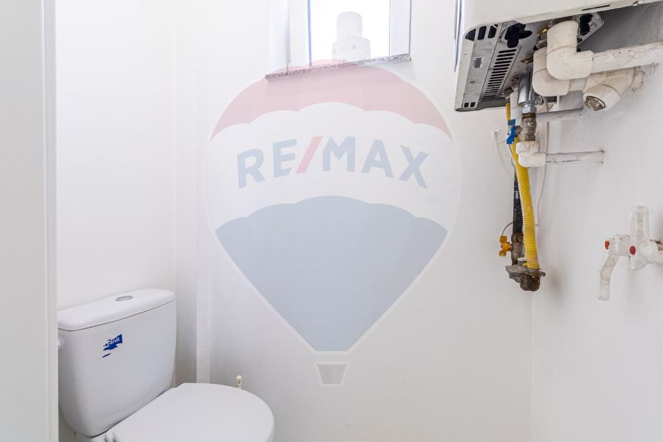 Spațiu comercial de închiriat – Strada de Mijloc, Brașov