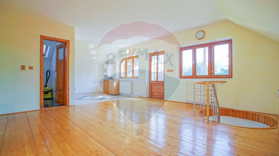 Casa de inchiriat-Centrul Civic, Brasov