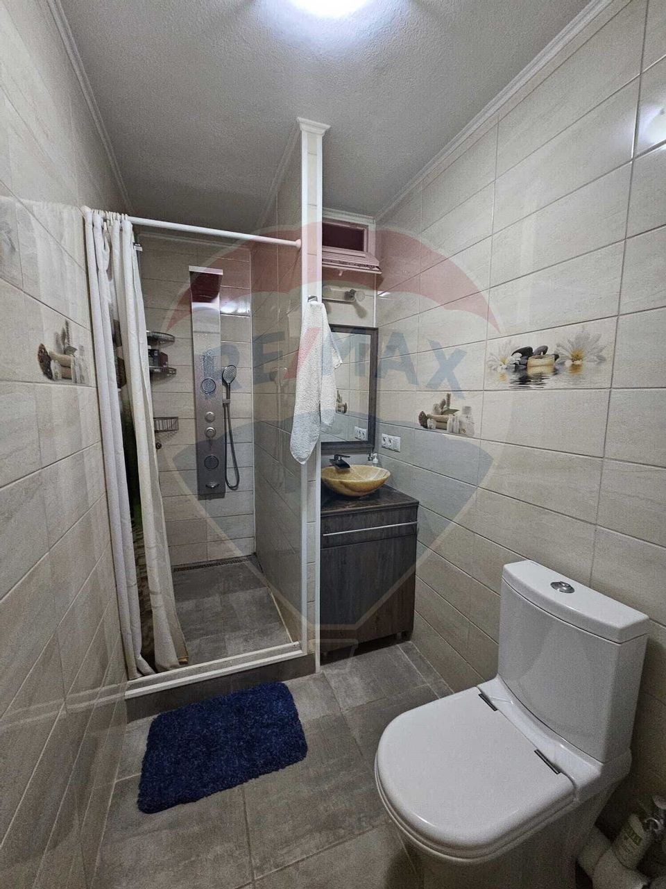 Apartament cu 2 camere de vânzare în zona Terezian