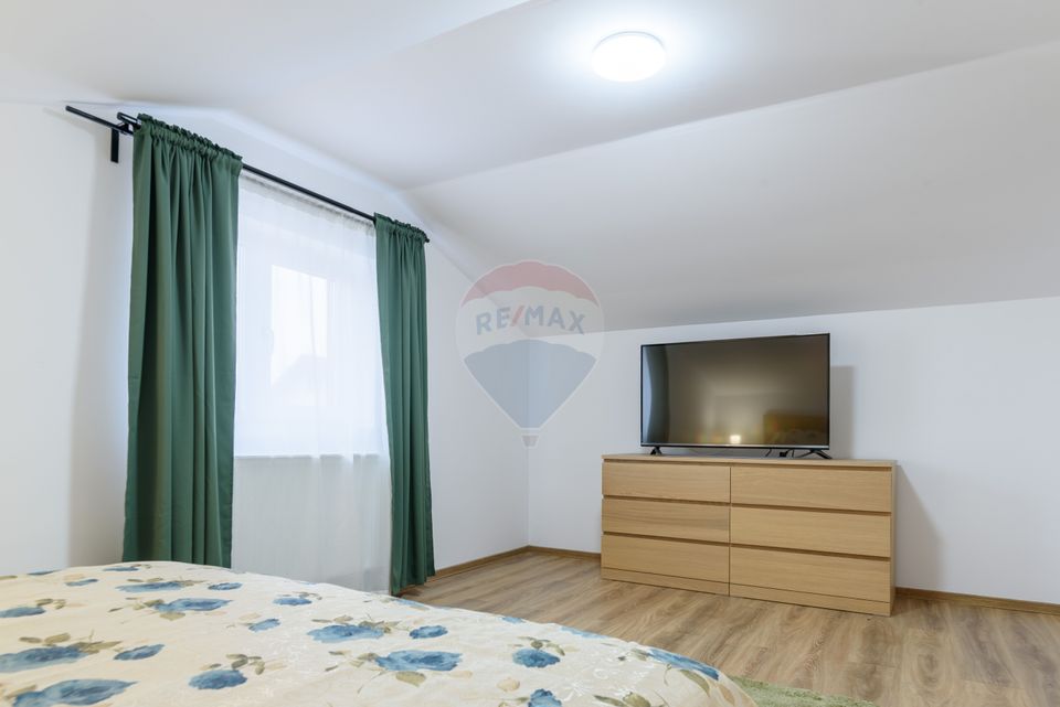 4 room House / Villa for sale, Exterior Est area