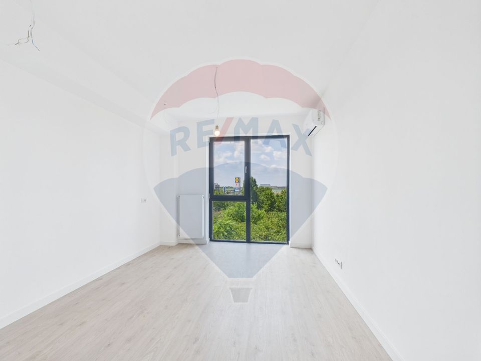 3 room Apartment for sale, Straulesti area