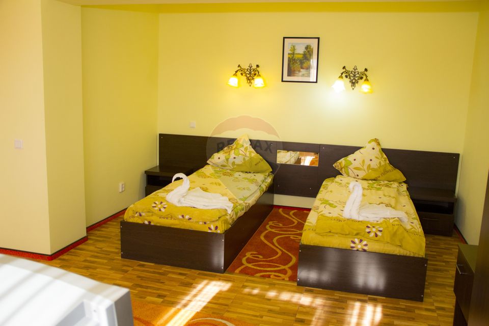 Hotel de vanzare la cateva minute de Podul Mogosoaia –Cu 40 de camere