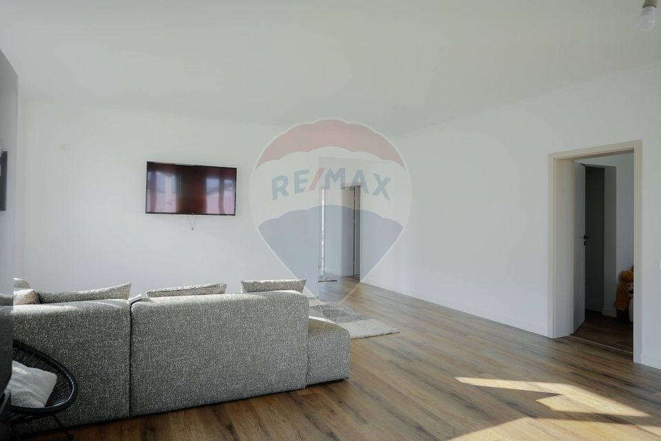 4 room House / Villa for sale