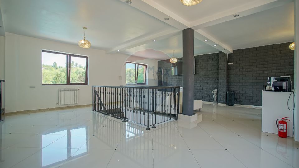 9 room House / Villa for rent, Turches area