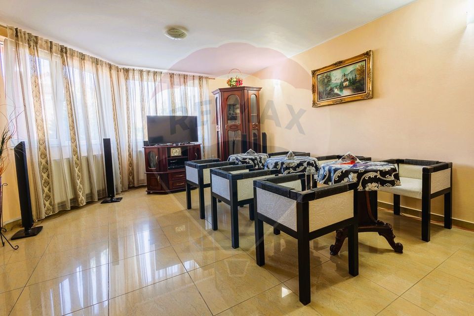9 room Hotel / Pension for sale, Poltur area