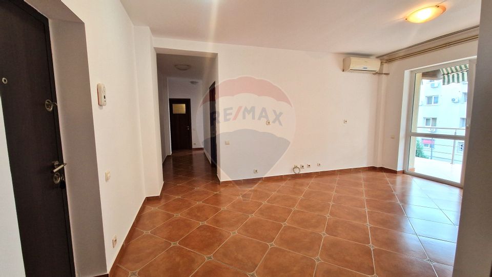 3-room apartment for sale in the Ozana area close to the metro