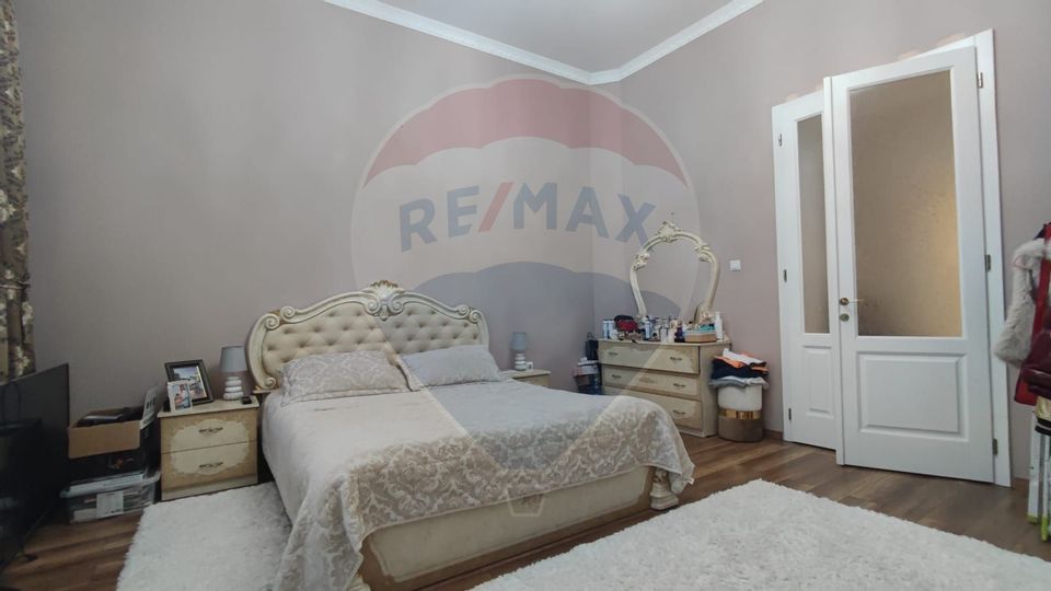 2 room Apartment for sale, Central area