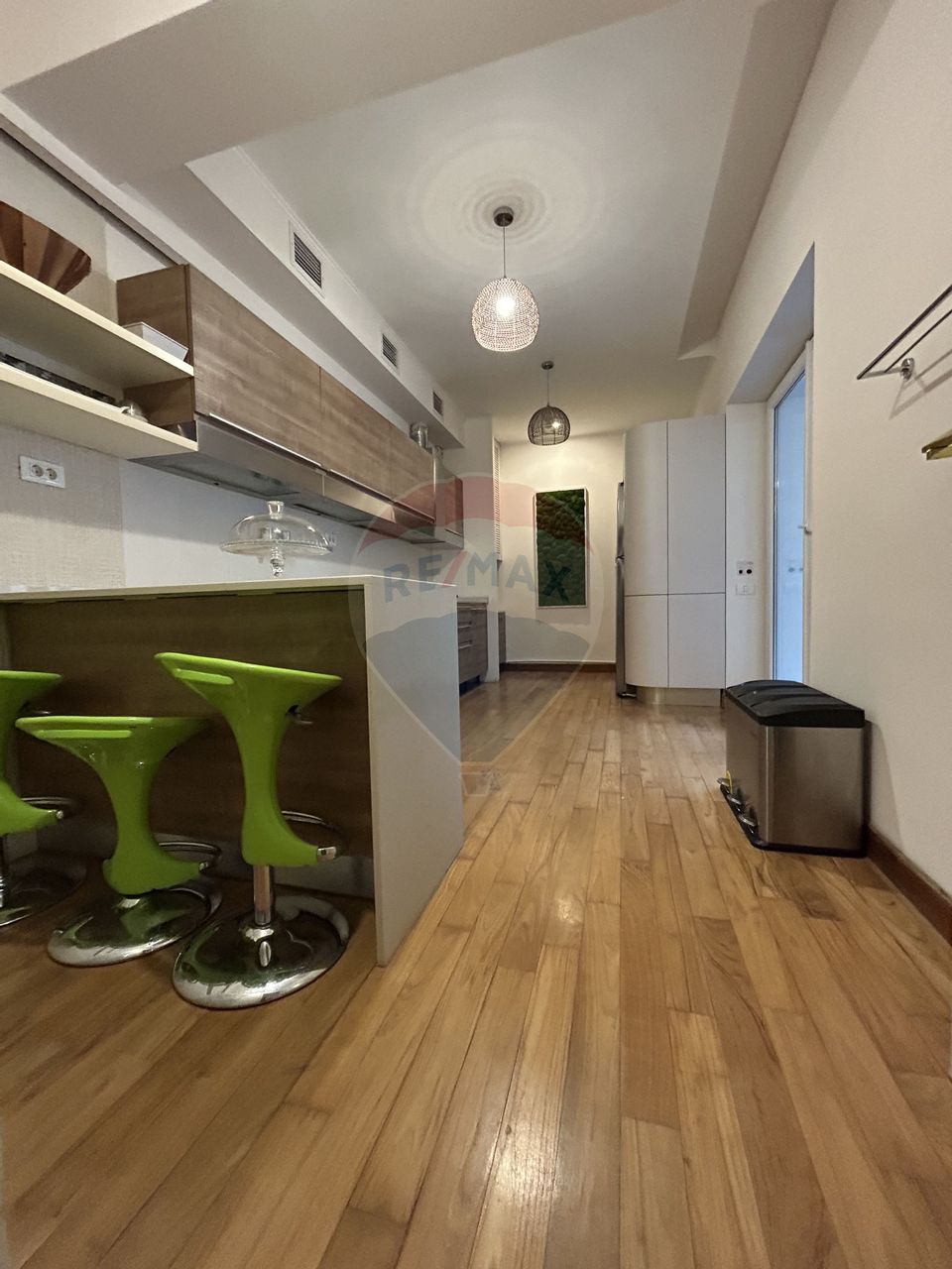 4 room Apartment for rent, Herastrau area