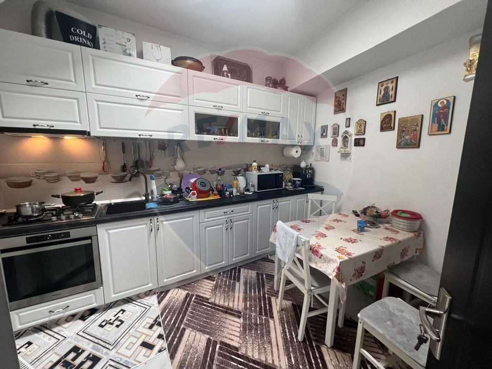 3 room House / Villa for sale, Tabacari area