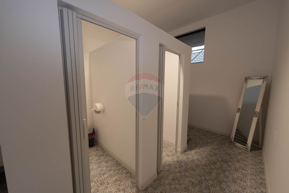 Vila cu curte de inchiriat- sector 1