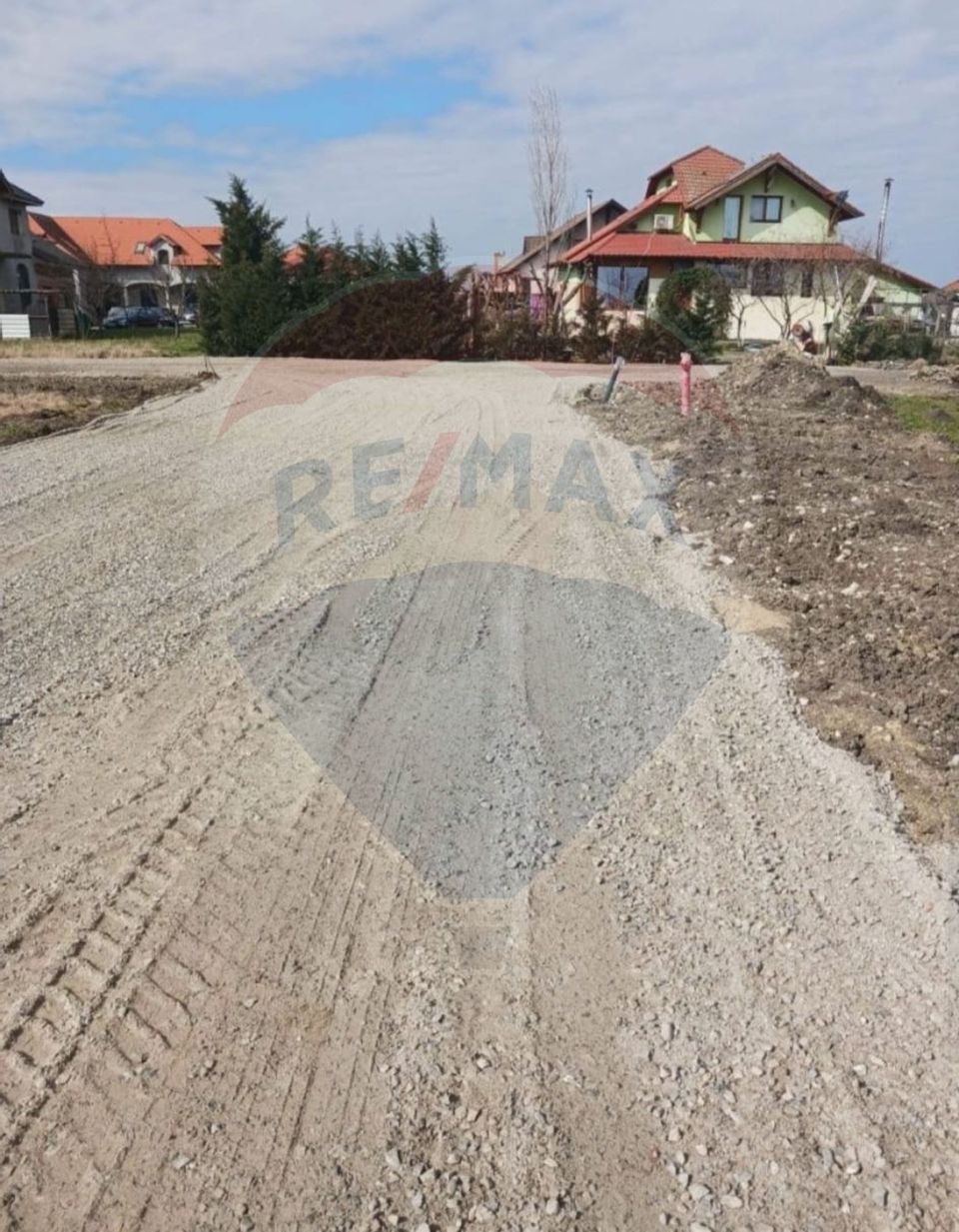 Land 550sqm Livada / Drumul PRINCIPAL