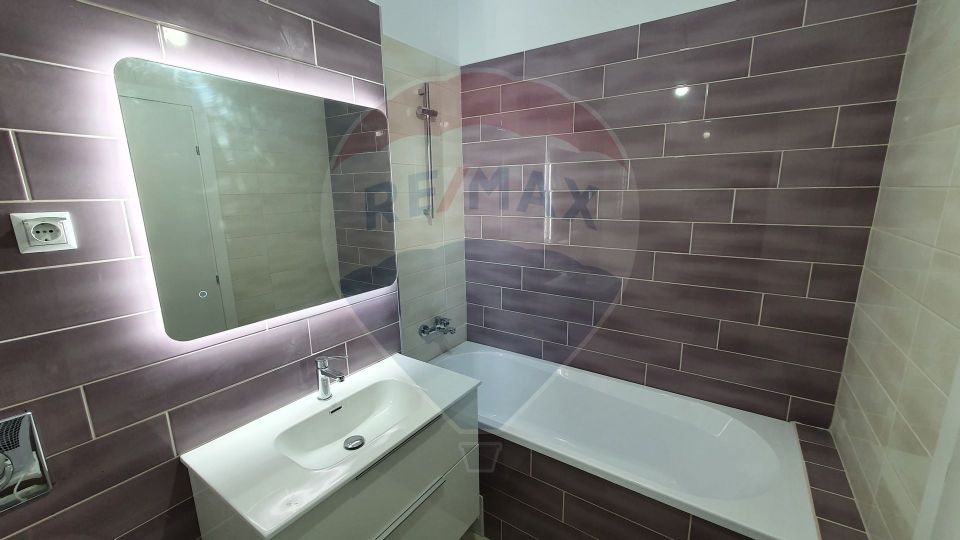 Apartament cu 2 camere, 77 mp V4