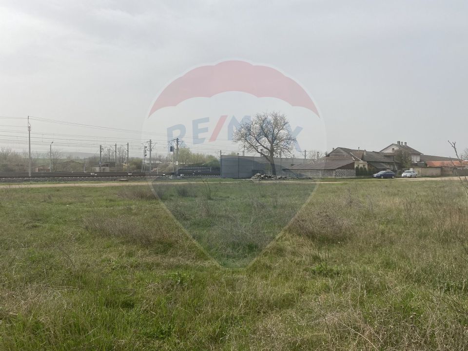 Land 44,200sqm Vintu de Jos / Strada Garii