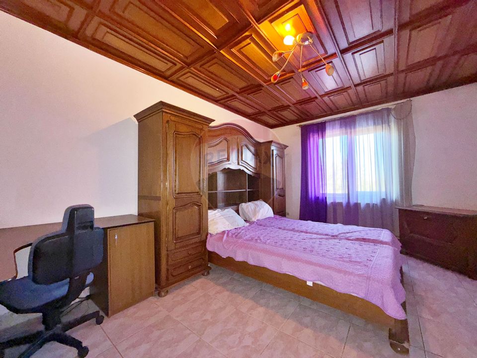 Casă cu 5 camere de vânzare loc. Frumușeni, jud. Arad