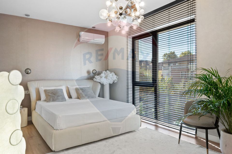 4 room villa for sale - gorgeous in Corbeanca/ Concept designer