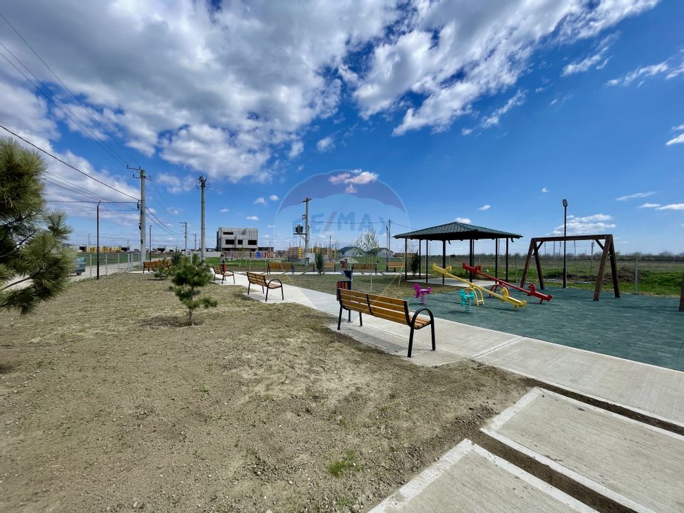 Casă / Vilă cu 3 camere de vânzare în zona Vest