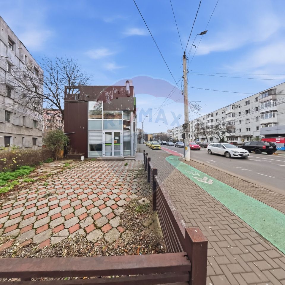 207sq.m Commercial Space for rent, Mioritei area