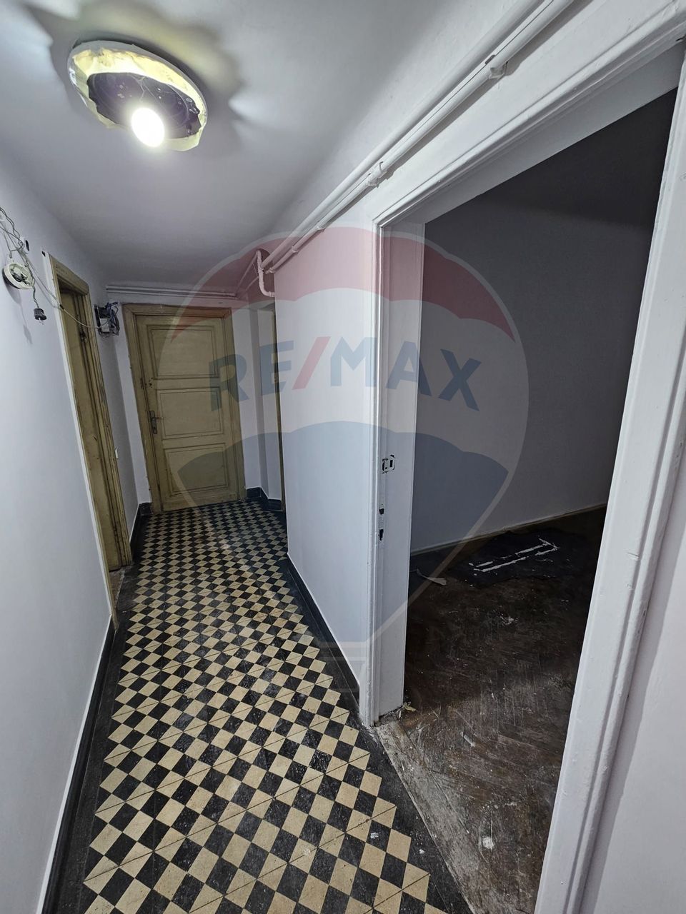 Apartament/spatiu birouri- in Vila langa Guvern - Piata Victoriei