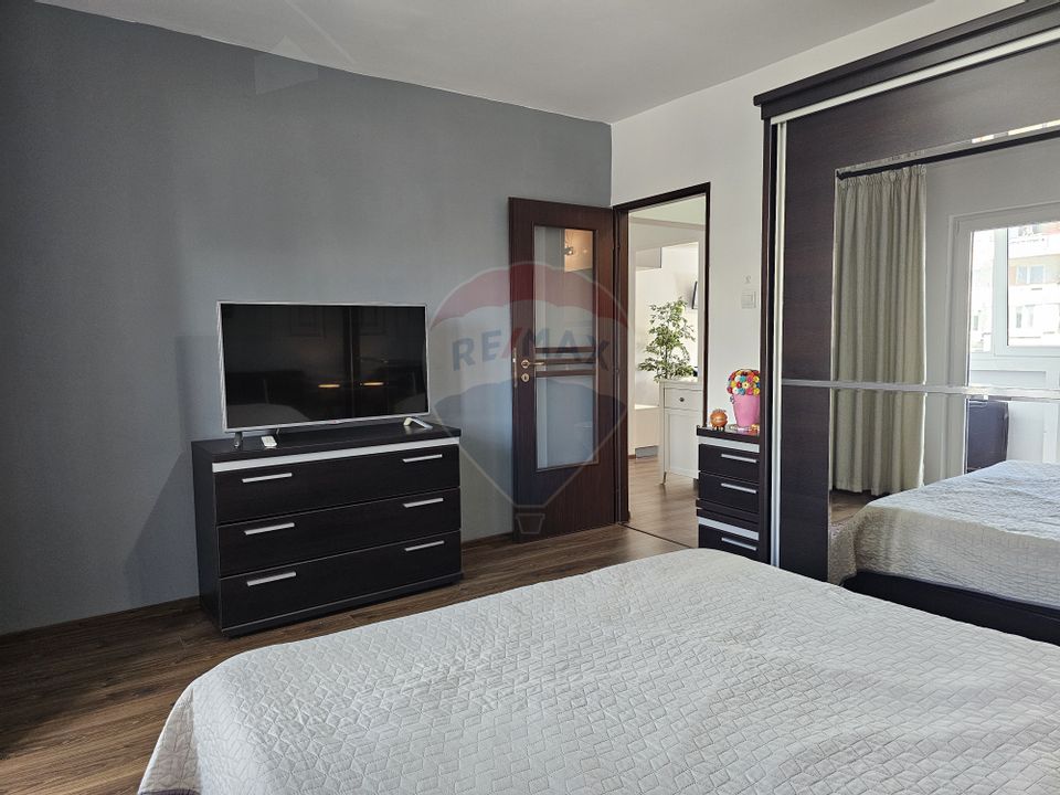 3 room Apartment for rent, Intre Lacuri area