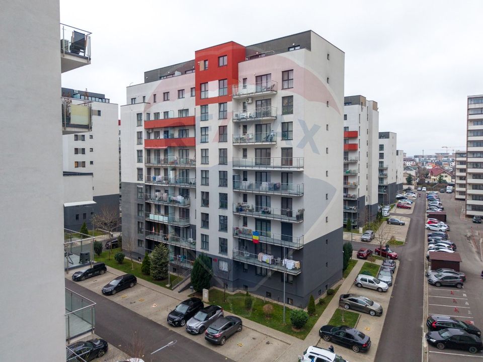 3 room Apartment for sale, Tractorul area