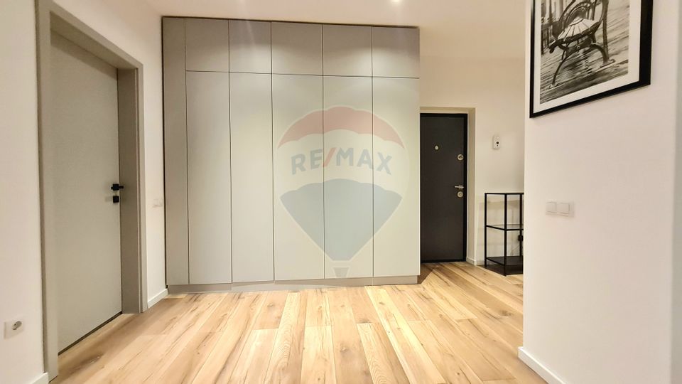 Apartament modern cu 2 camere de închiriat în zona Sopor