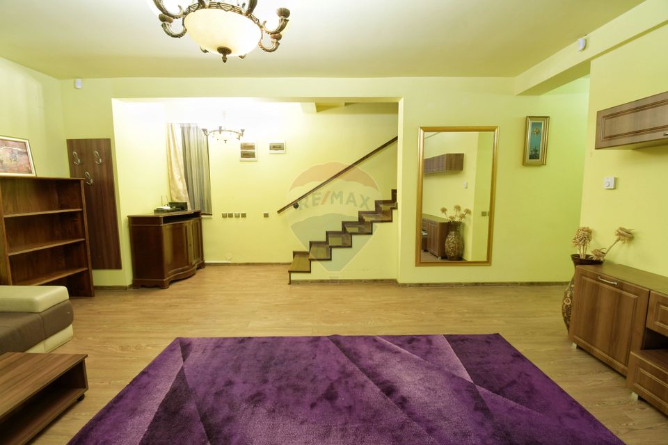 Casa cu 5 camere de inchiriat, zona Becas