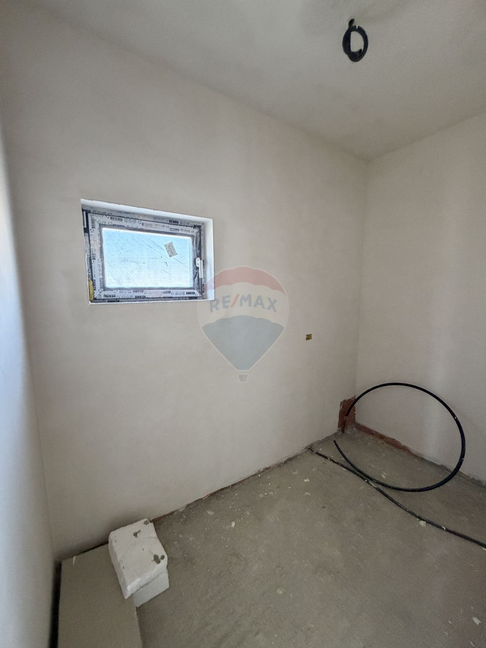 Casă cu 4 camere Campineanca