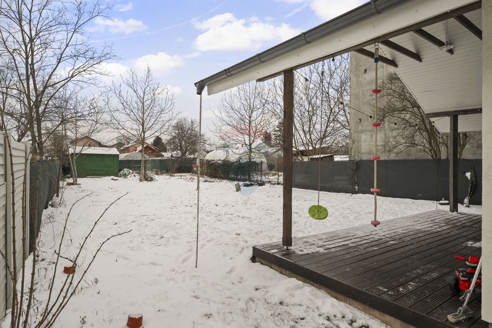 4 room House / Villa for sale