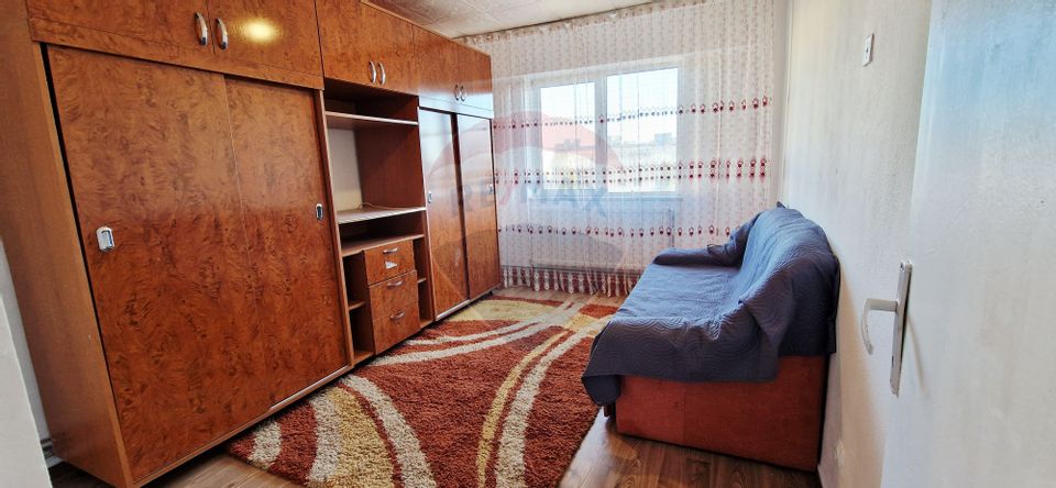 Inchiriere Apartament 2 camere, centrala, semidecomandat, zona Lebada