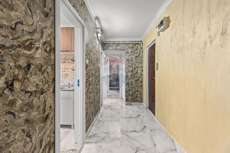 Apartament cu 2 camere, decomadat, de închiriat în zona Aradul Nou