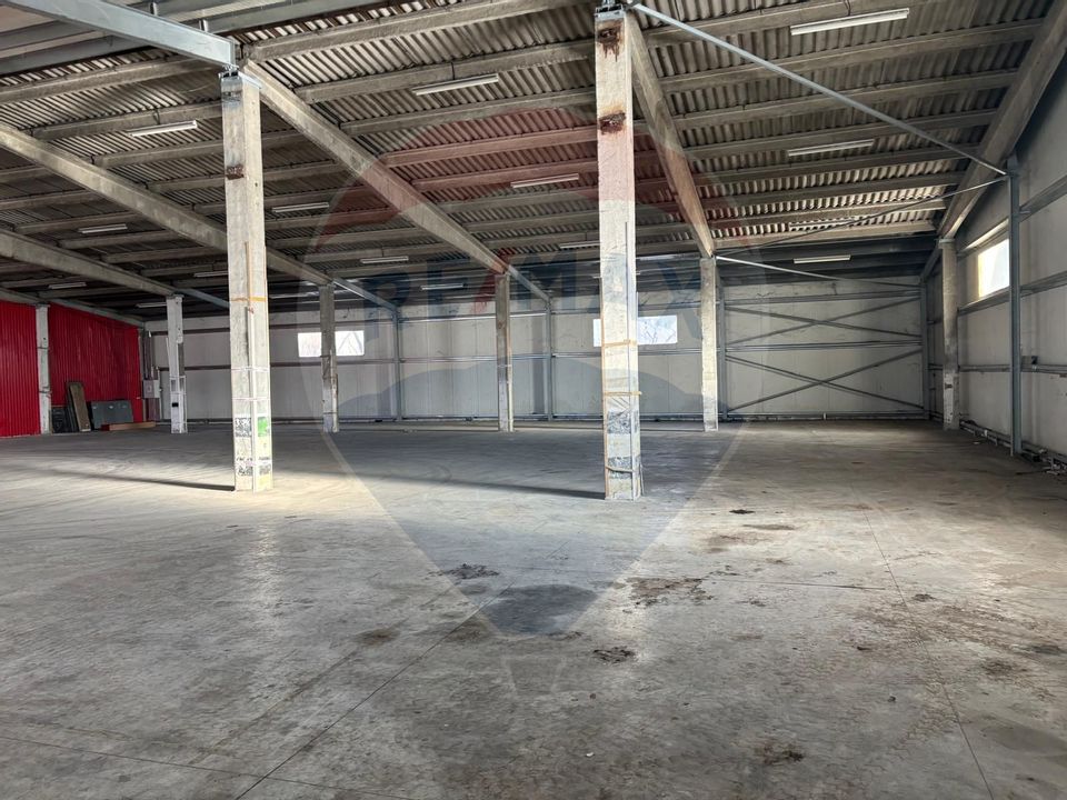Spațiu industrial de 867mp de închiriat în zona Dambul Rotund
