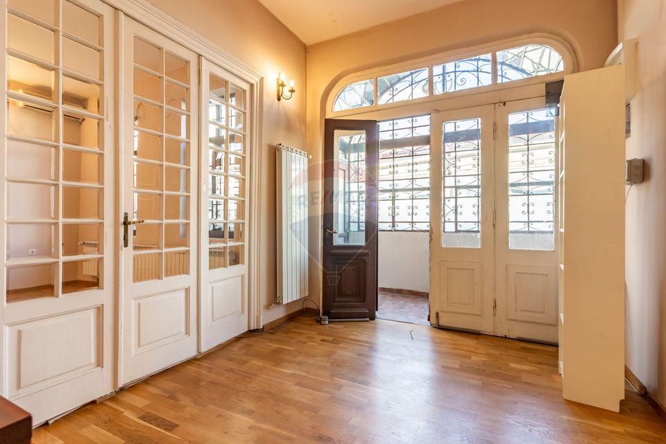 House with identity, vintage charm | Consolidated | Marasesti | Unirii