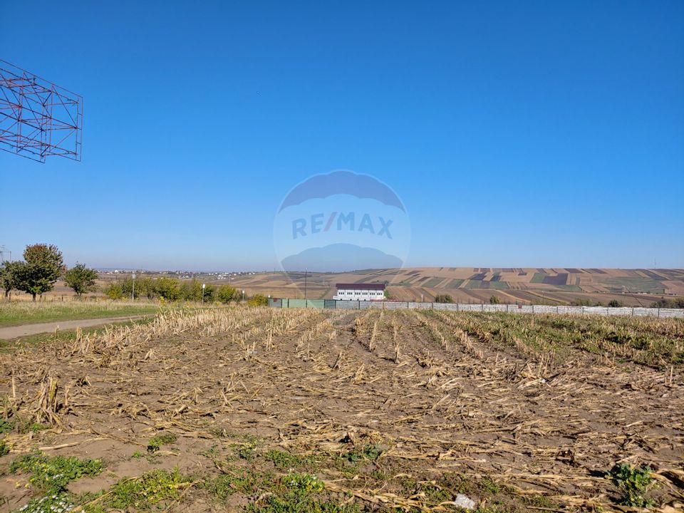 Land 34,377sqm Suceava / Strada Principala