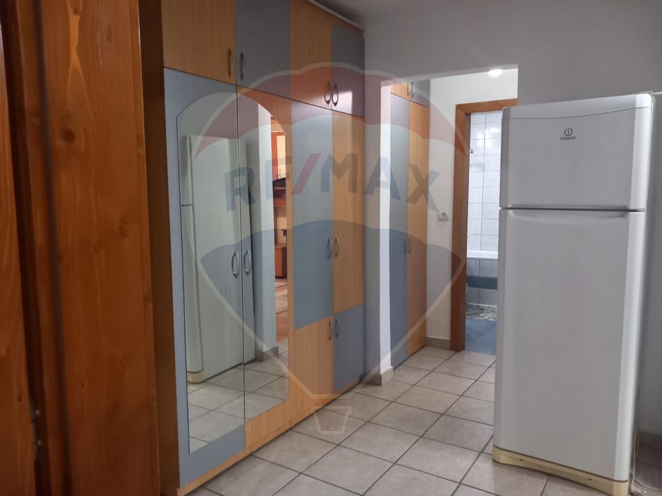 2 room Apartment for rent, Rogerius area