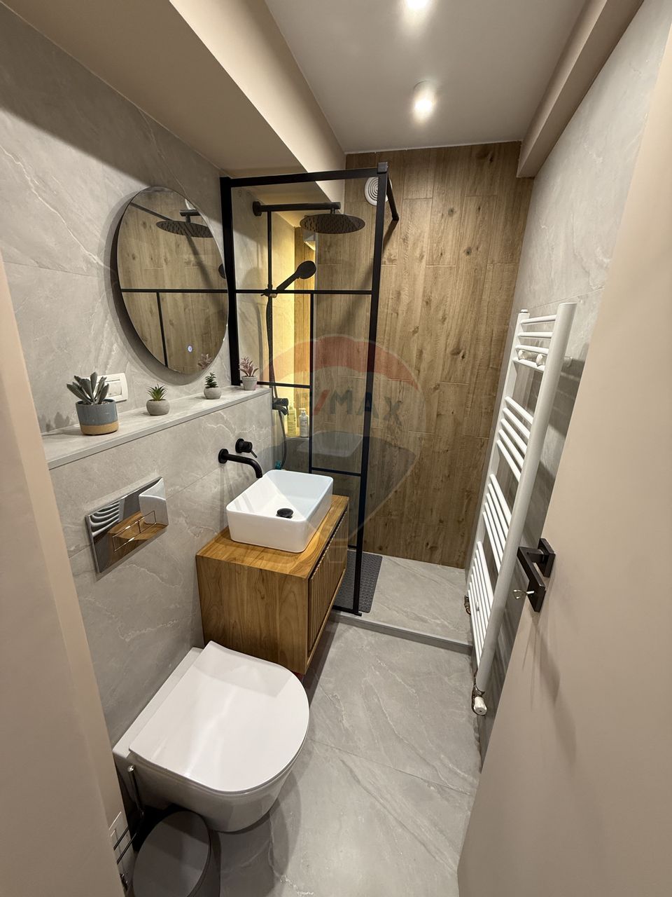 2 room Apartment for rent, Central area