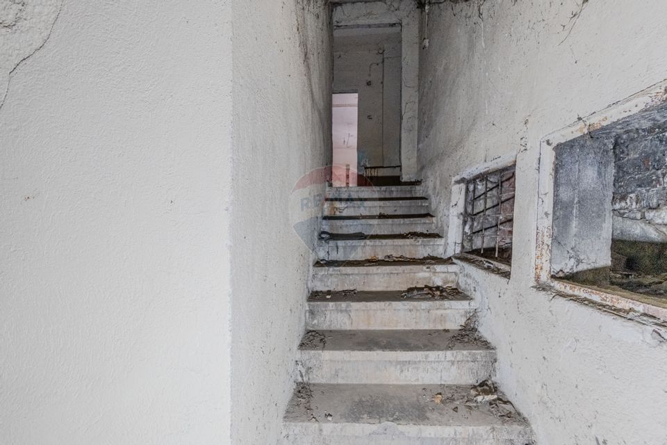 2,060sq.m Industrial Space for sale, Tractorul area