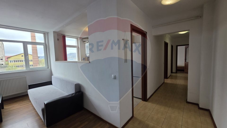 Apartament 3 camere de închiriat Vitrometan, Medias
