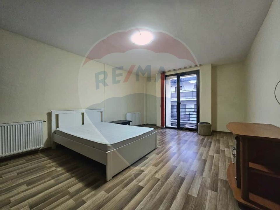Inchiriez apartament cu 2 camere decomandate în Gheorgheni