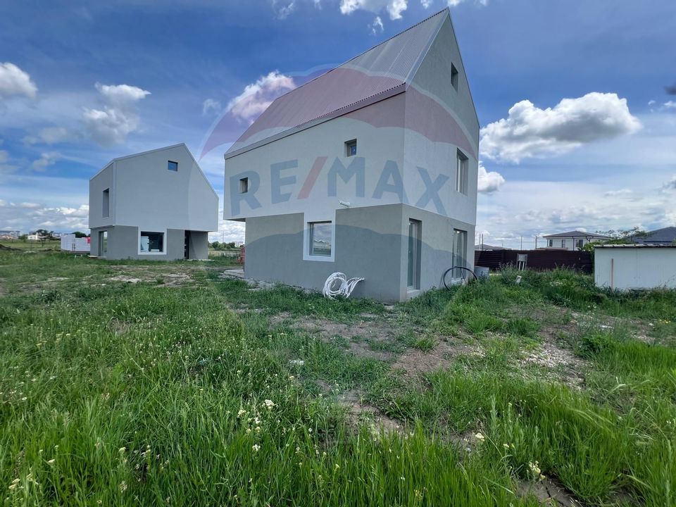 4 room House / Villa for sale