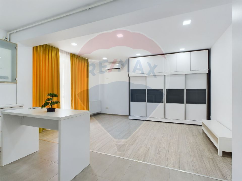 Apartament cu 2 camere de vânzare în zona Zetarilor, centrala proprie