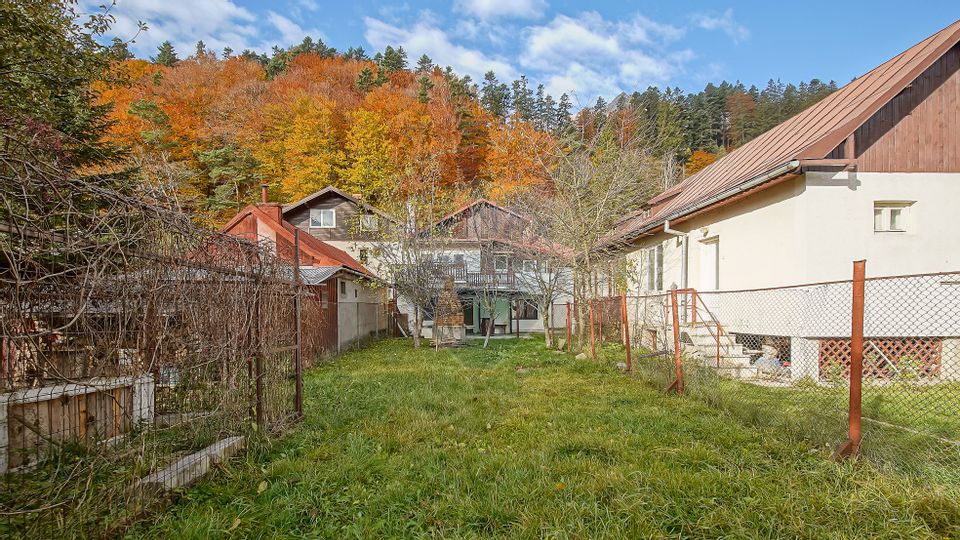 Vilă cu farmec istoric în Bușteni, pensiune sau locuință de vacanță!