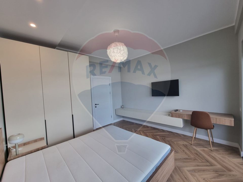 Apartament cu 3 camere in vila Eforie Nord