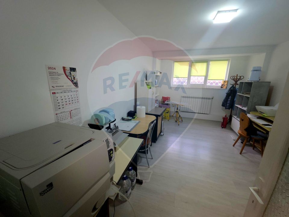 45sq.m Commercial Space for rent, Central area