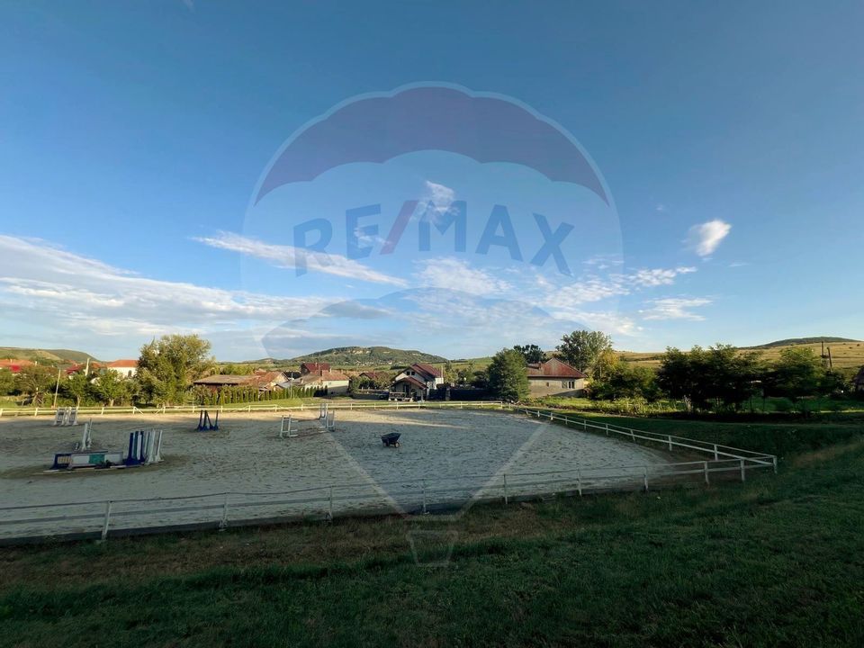 5 room House / Villa for sale