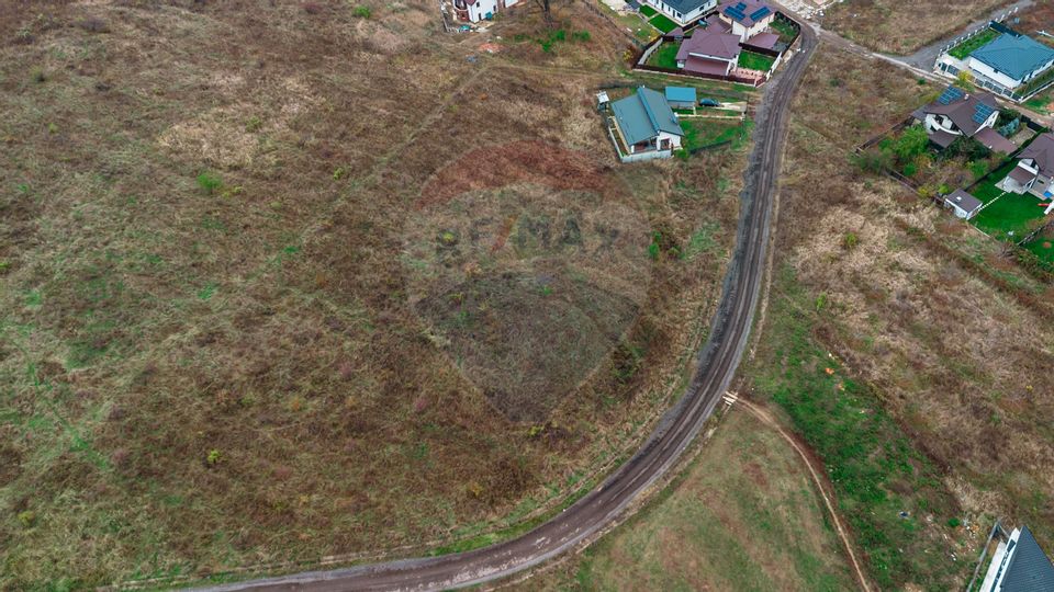 De Vanzare Teren 1,286mp Barnova - Str. Camil Petrescu 0% comision