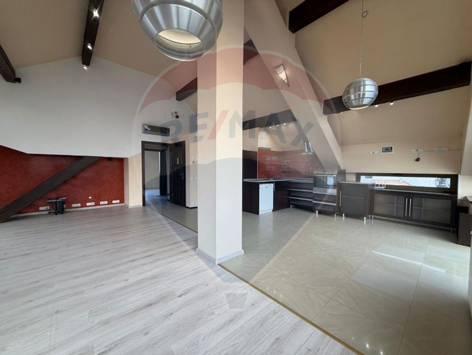 Spațiu de birou luminos în clădire modernă-Inchiriere