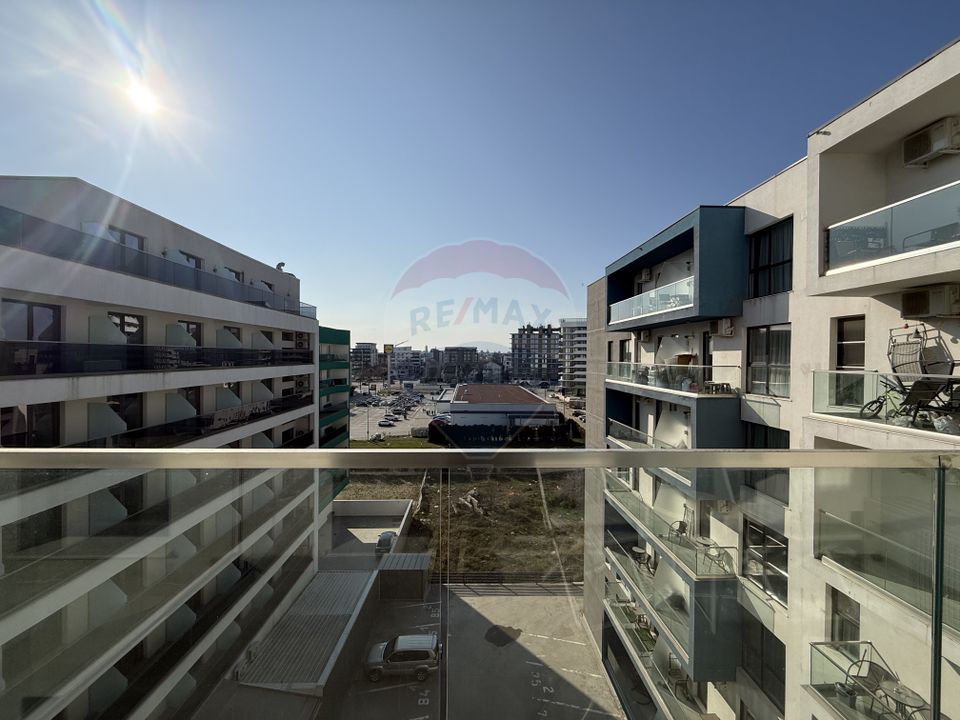 Apartament 2 camere de vanzare si loc de parcare-complex N10 Alezzi