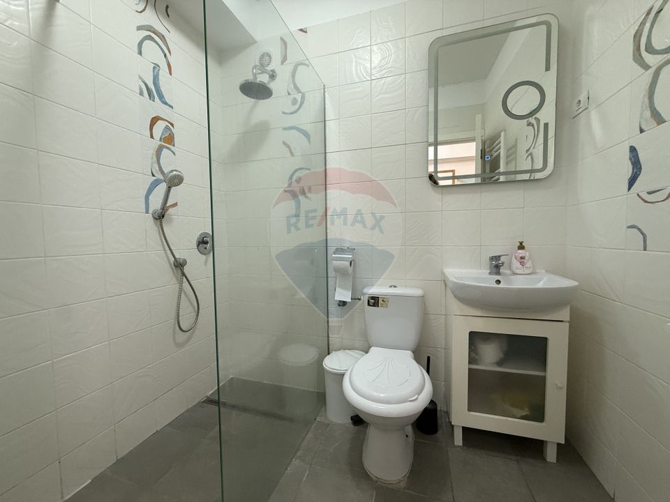 Apartament cu 2 camere de vanzare în Mamaia Nord Opera Constanta