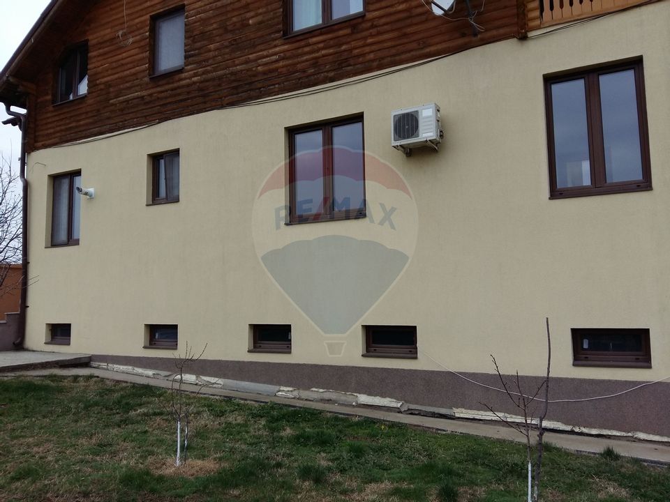 6 room House / Villa for sale