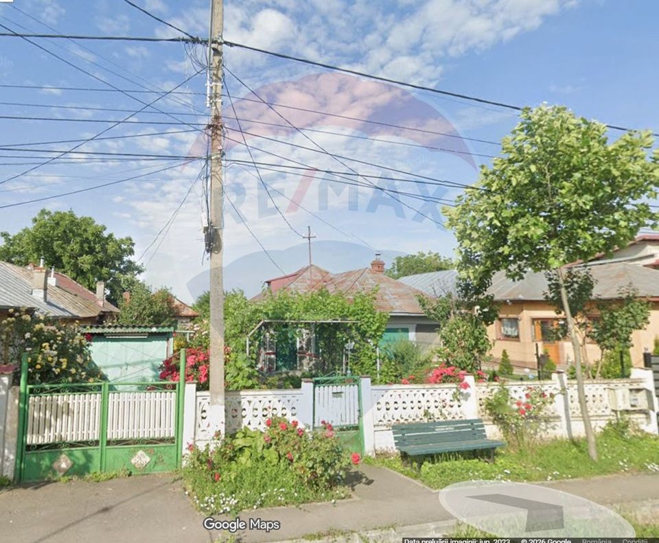 Teren intravilan 1,189mp Buftea - constructii si livada/ Strada Scolii